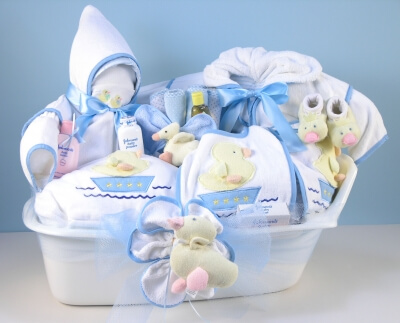 Gifts Baby  on Baby Shower Gift Idea For Boys    Baby Care Answers